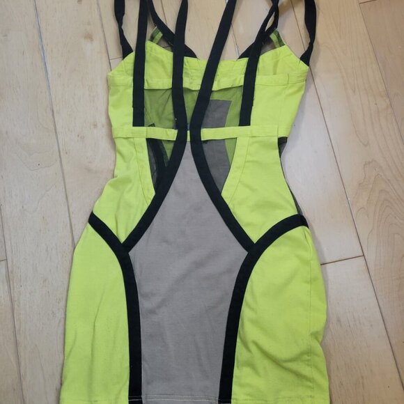 AKIRA Black Label Bodycon Dress – Size Small – GUC - Picture 4 of 6